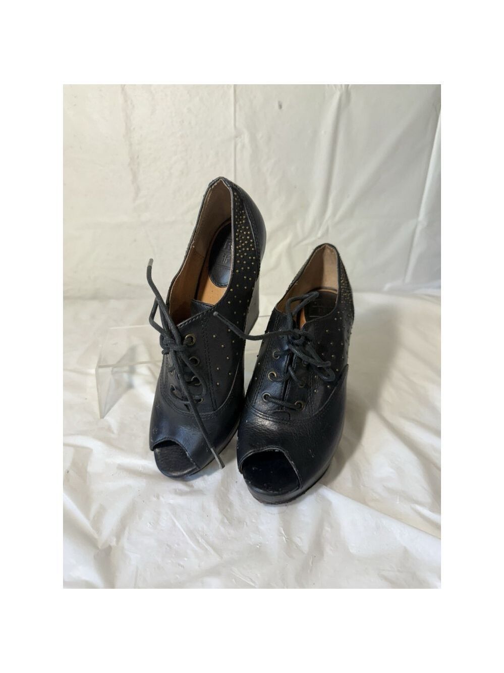 Frye Black Leather Studs Open Toe Chelsea Ankle Booties Size 8M - Picture 2 of 15